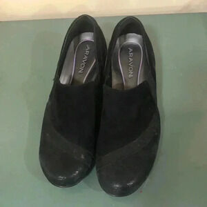 Aravon black leather shimmer clog loafers